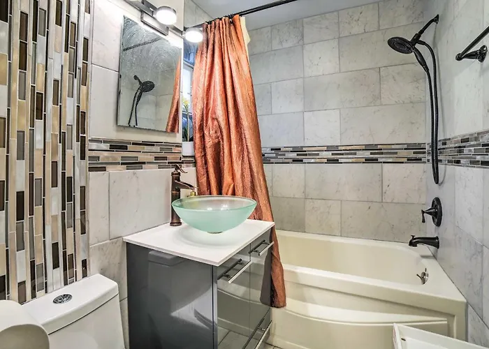 Gem Near Subway ~ 5 Mi To Downtown Chicago