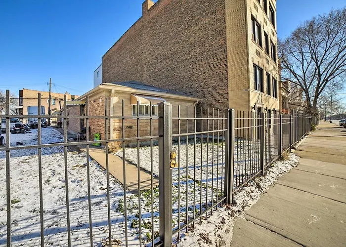 Gem Near Subway ~ 5 Mi To Downtown Apartment *